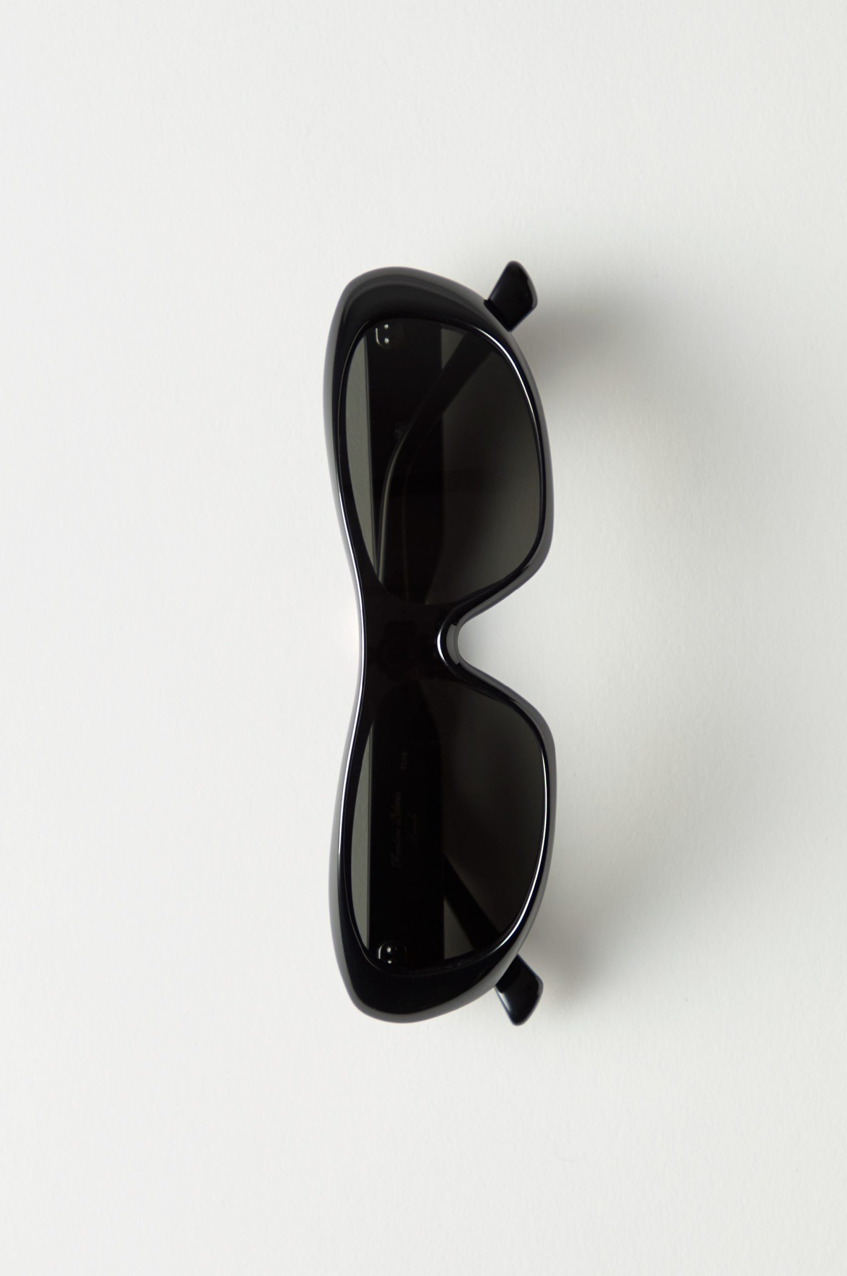 x LEXXOLA Nina Sunglasses - Night Shade - Image 7